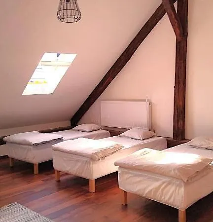 Bahnhofstrasse * 克拉根福